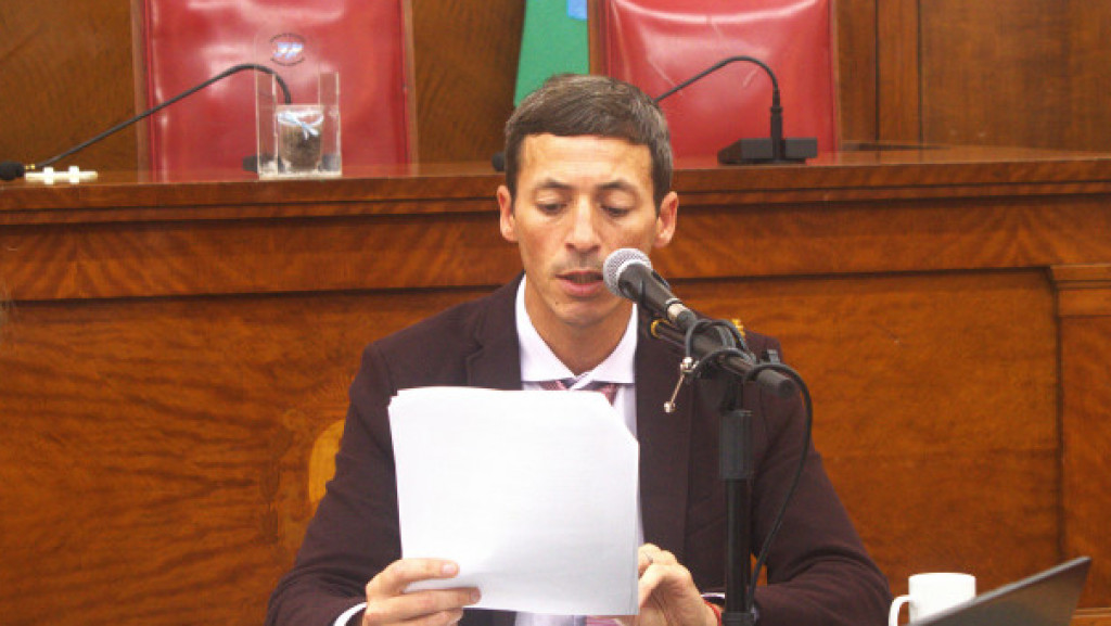 Legislación: A la espera de informes, reiterarán tratamientos